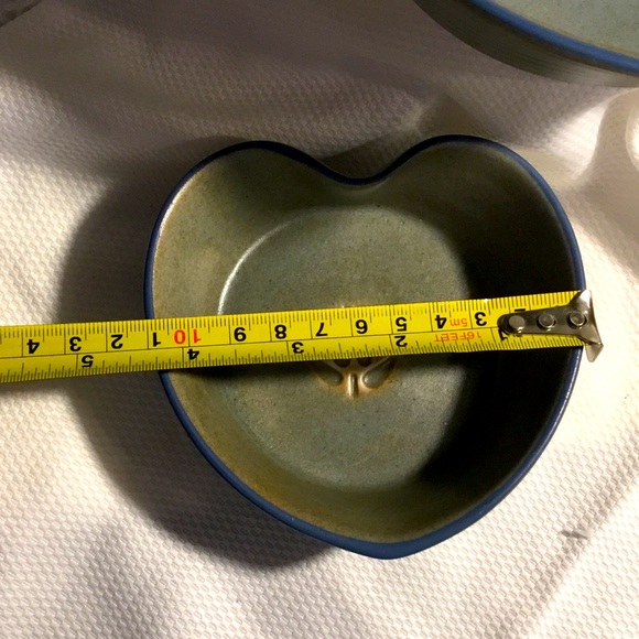 Crowning Touch~Heart Shaped Bowls from Philippines - Picture 8 of 11